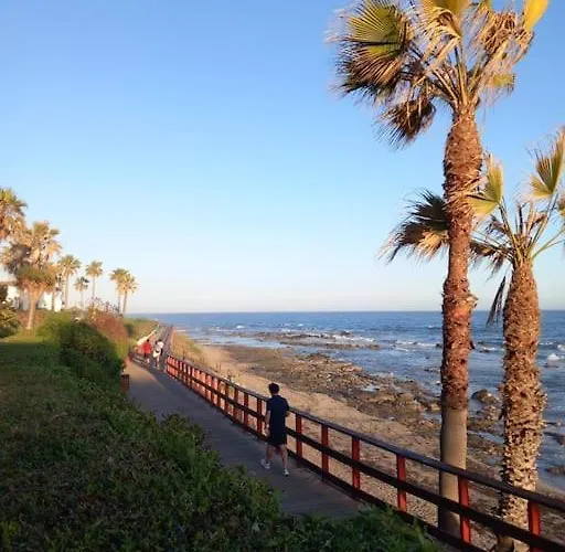 Cala De Mijas A Pie De Playa * Málaga