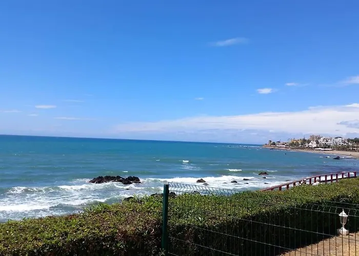 Cala De Mijas A Pie De Playa * Málaga